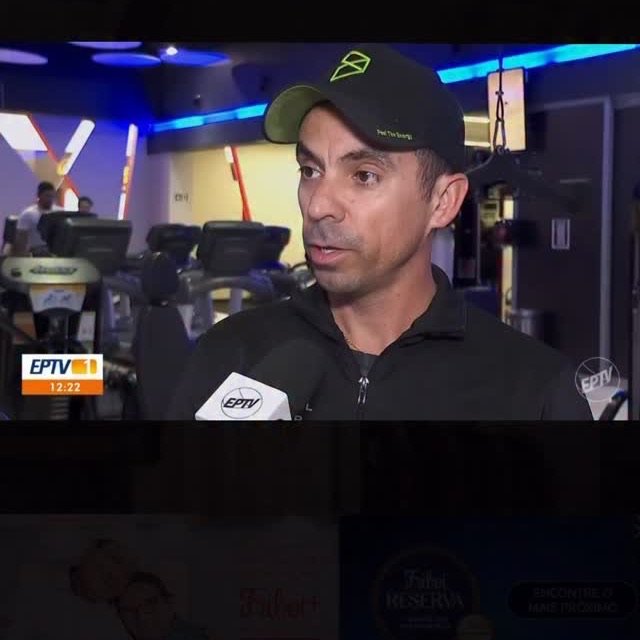 Rodrigo Carvalho entrevistado pela EPTV em Ribeirão Preto